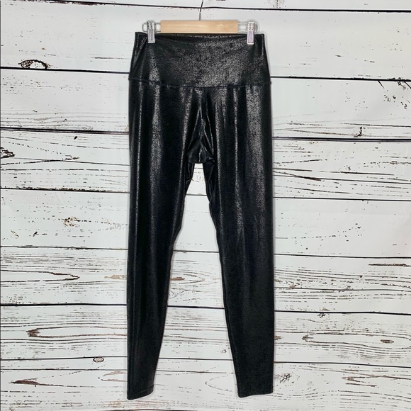 scorpio sol yoga pants